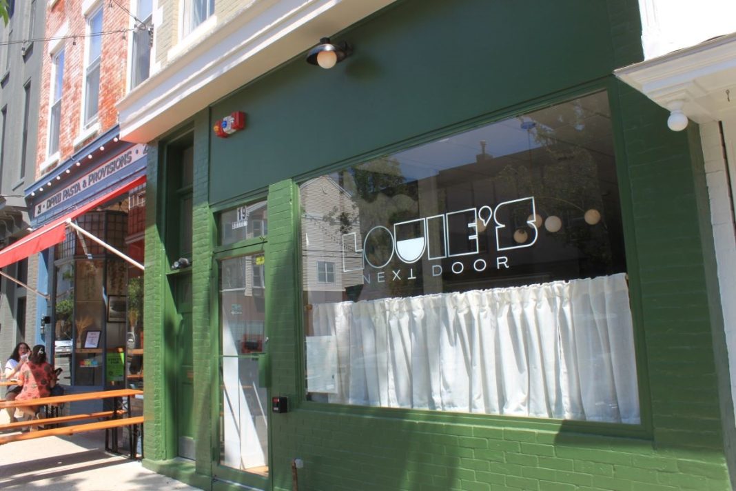 louie's next door