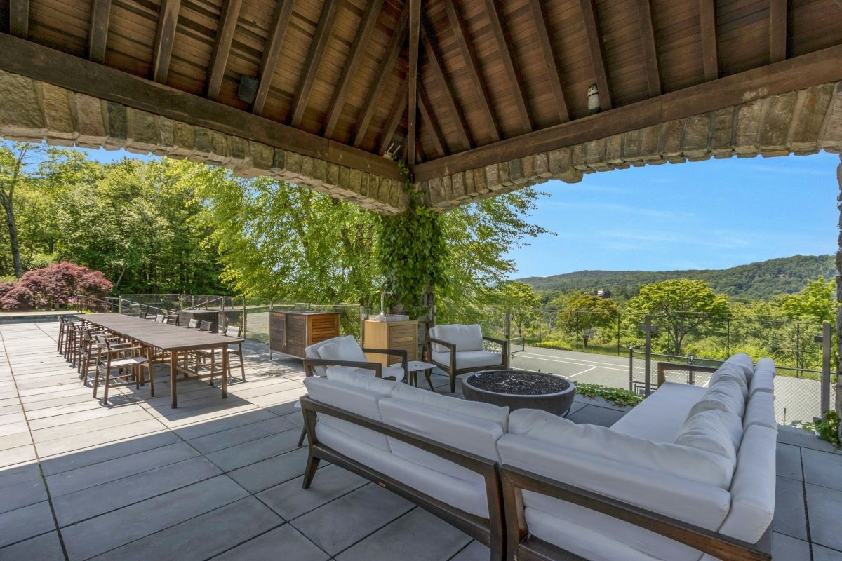 A French Provincial Mansion in Tuxedo Park Lists for $29.5 Million