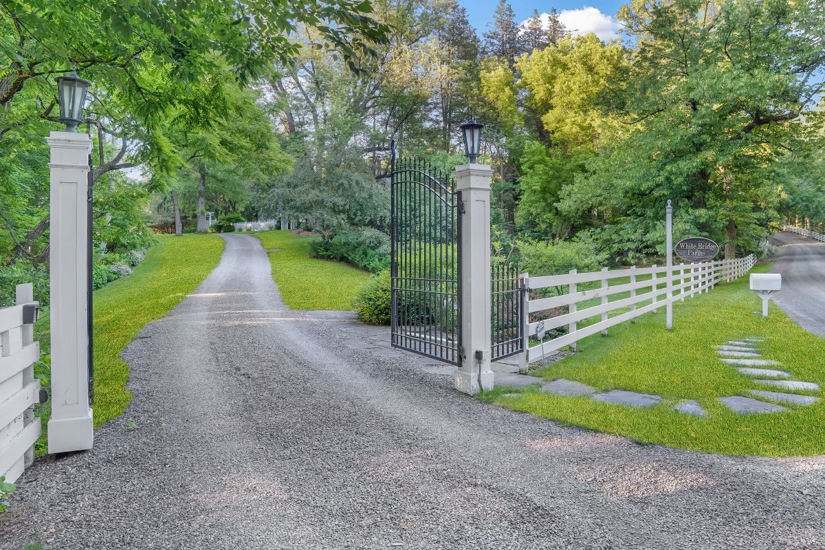 White Bridge Farm Is a 160-Acre Sanctuary in Old Chatham